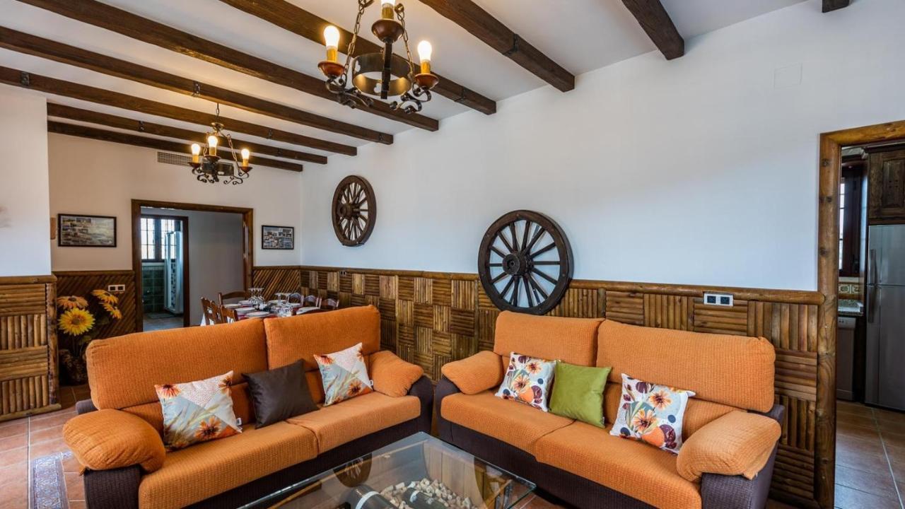 La Villa Del Lago Iznajar By Ruralidays Bagian luar foto